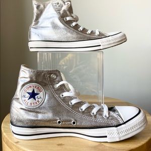 Converse All Star Chuck Taylor High Top Sneakers Metallic Silver Women 8 Men 6